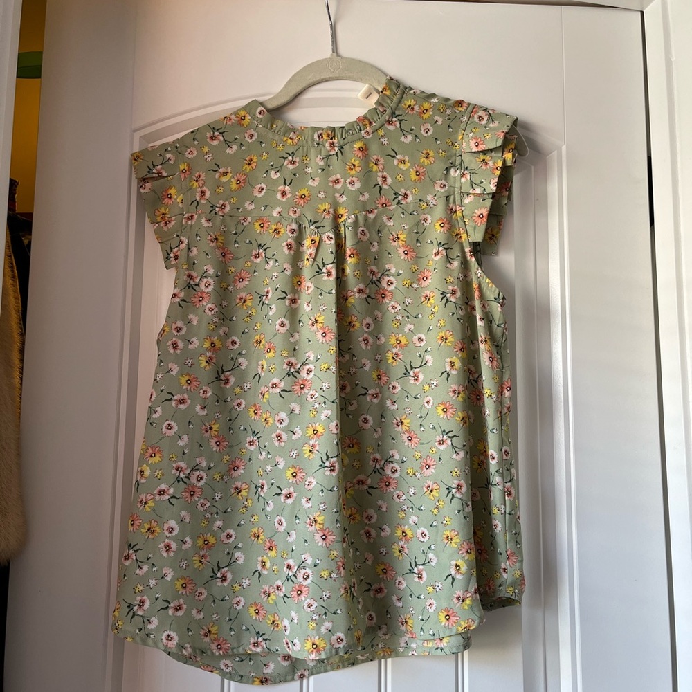 Monteau Baby Doll Floral Blouse